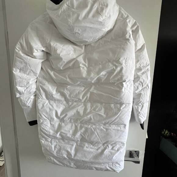 NWT lululemon SIush Hour Parka White Size 6 - Picture 5 of 10